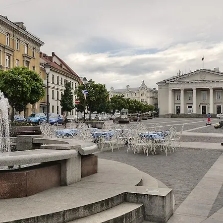 Town Hall Square Apartament *