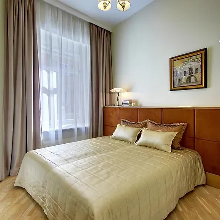 Apartament Town Hall Square *